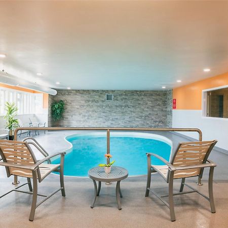 Coastal Inn Moncton/ Dieppe Zewnętrze zdjęcie